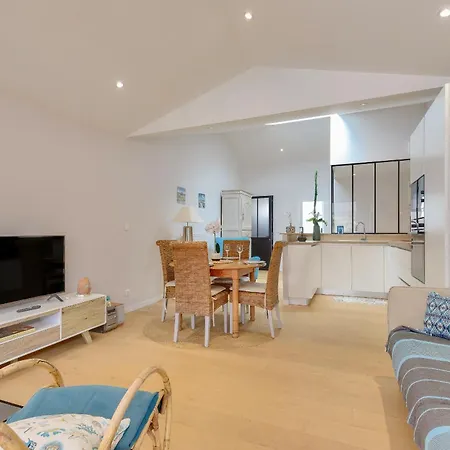 Holiday home 400m De La - Maison Avec Jardin *