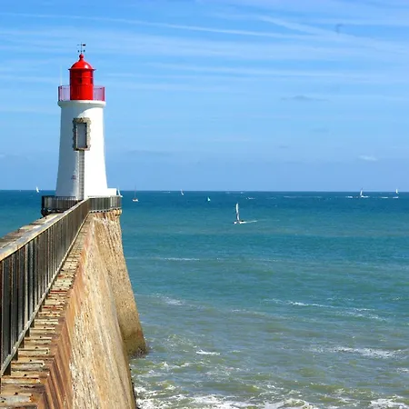 Hébergement de vacances 400m De La - Maison Avec Jardin