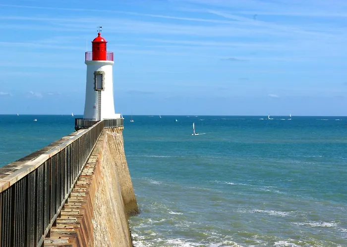 בית נופש 400m De La - Maison Avec Jardin